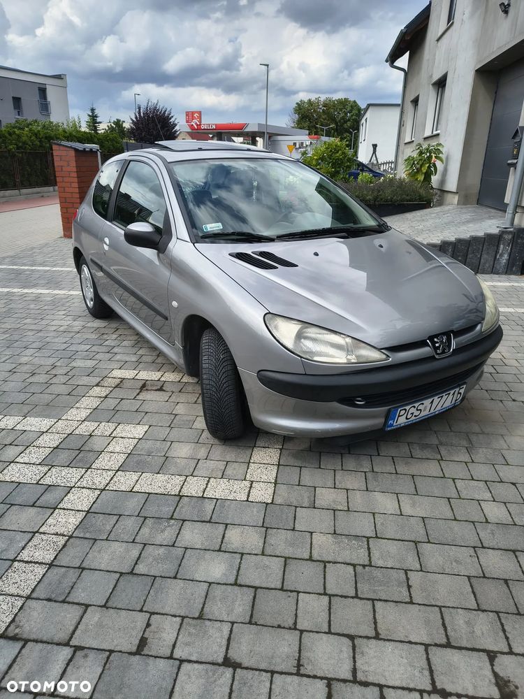 Peugeot 206 1.1 Color-Line - 3