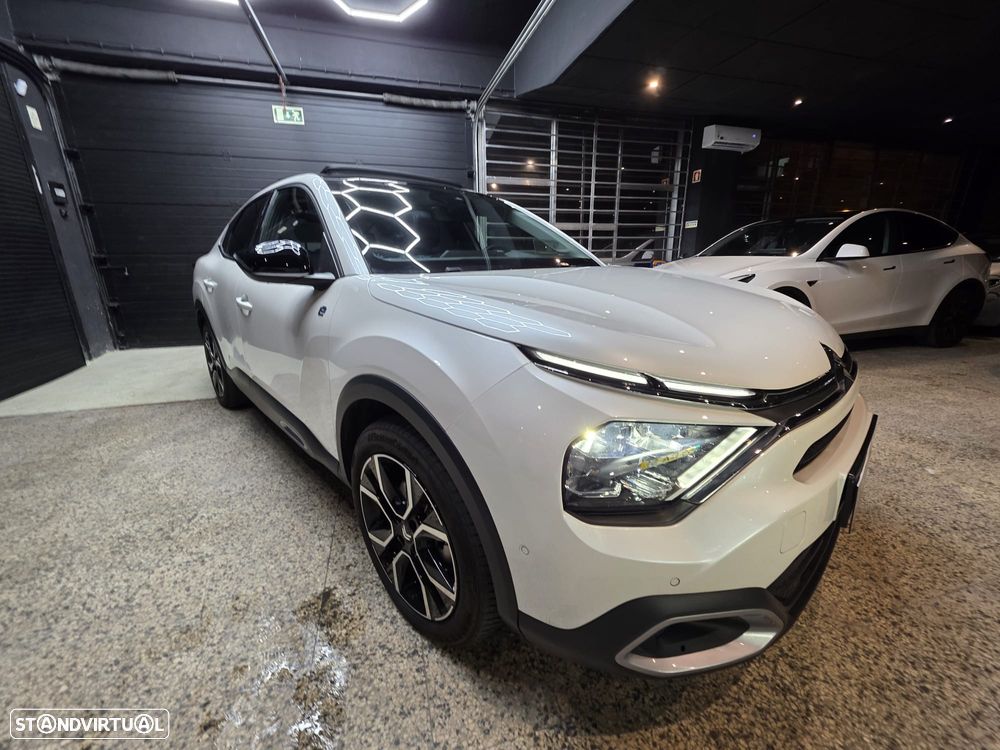 Citroën e-C4 X Shine Pack - 25