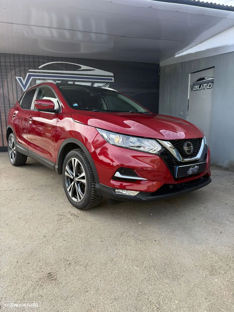 Nissan Qashqai 1.2 DIG-T N-Connecta 18 Xtronic - 4