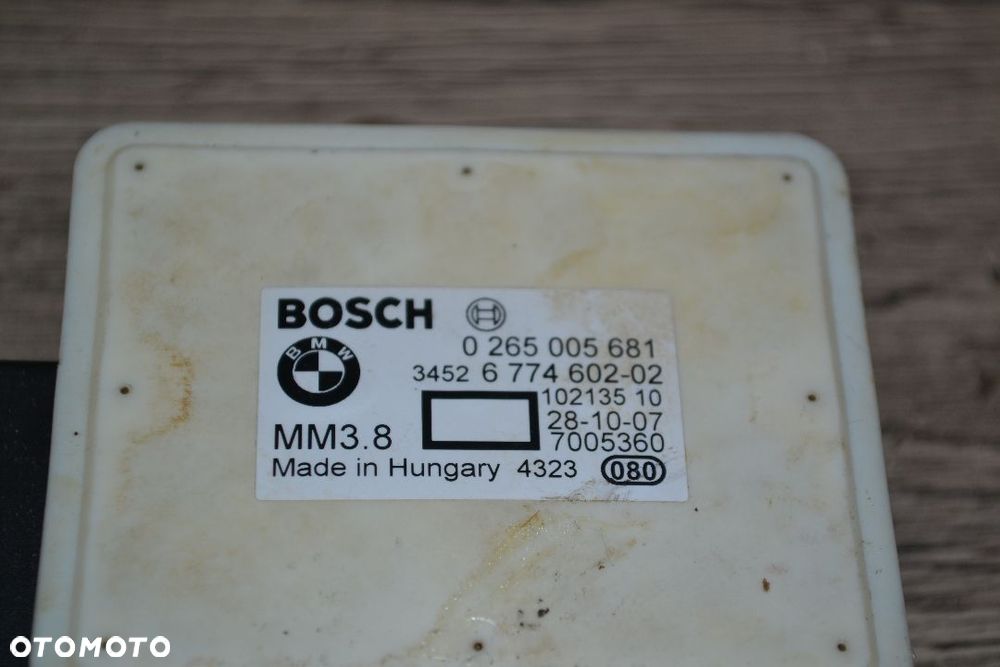 BMW E60 E61 E63 E64 CZUJNIK PRĘDKOŚCI ESP 6774602 0265005681 - 2