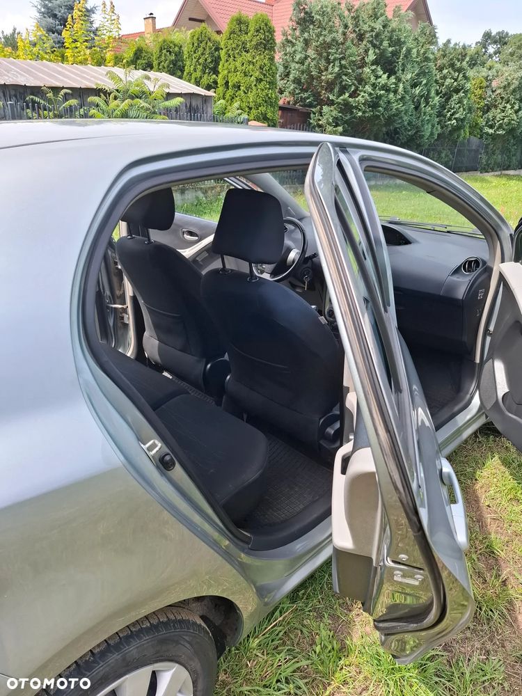 Toyota Yaris 1.4 D-4D Cool - 15