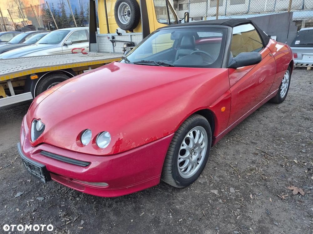 Alfa Romeo Spider - 5