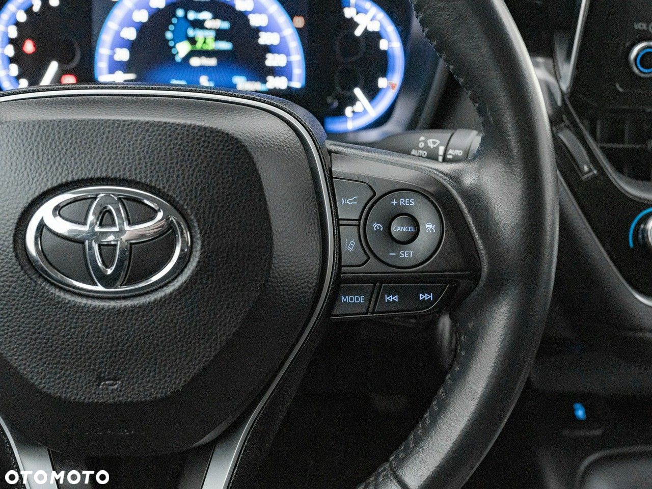 Toyota Corolla 1.5 Comfort - 19