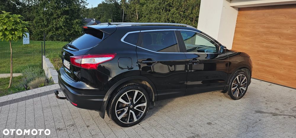 Nissan Qashqai 1.6 dCi TEKNA+ - 13