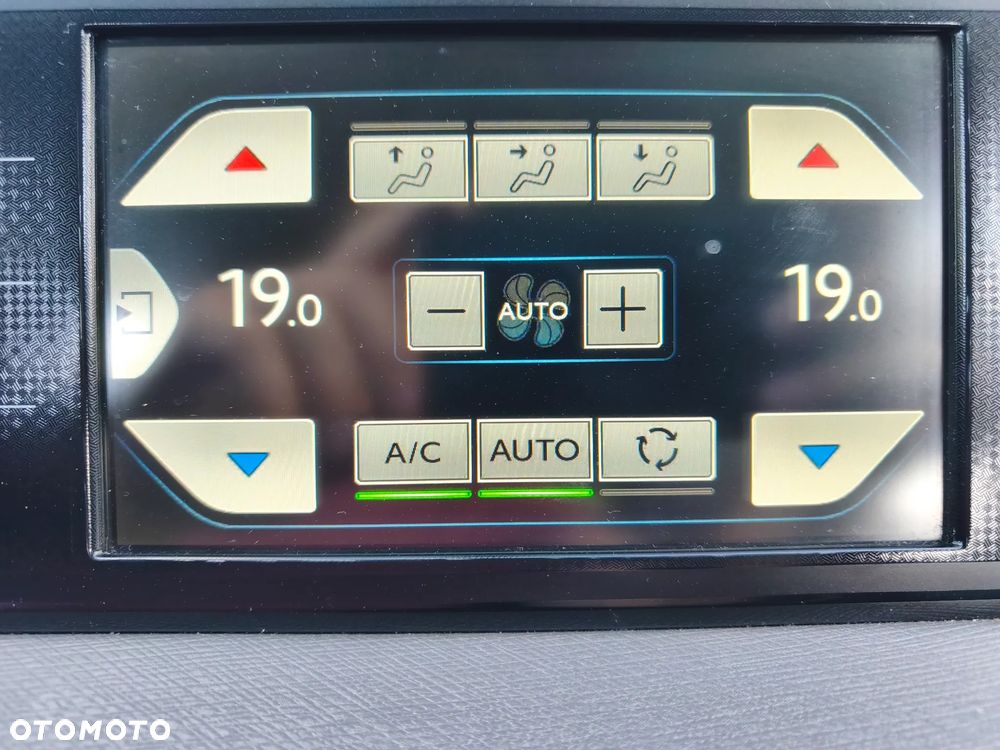 Citroën C4 Picasso 1.6 e-HDi Intensive - 14