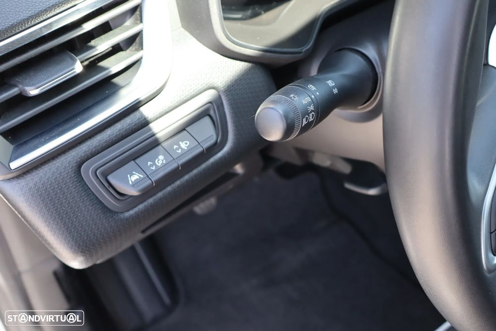 Renault Clio 1.0 TCe Intens Bi-Fuel - 28