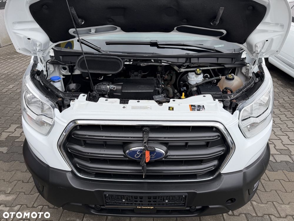 Ford Transit - 33