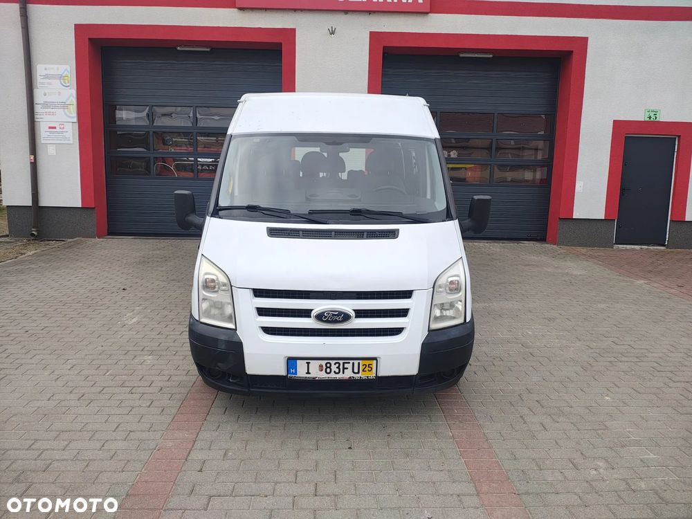 Ford Transit - 30