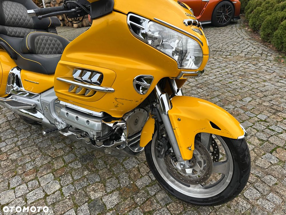 Honda GL - 5