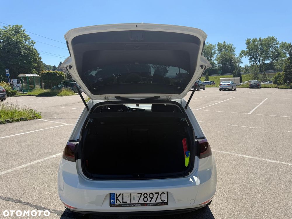 Volkswagen Golf 1.6 TDI BlueMotion Technology Trendline - 6