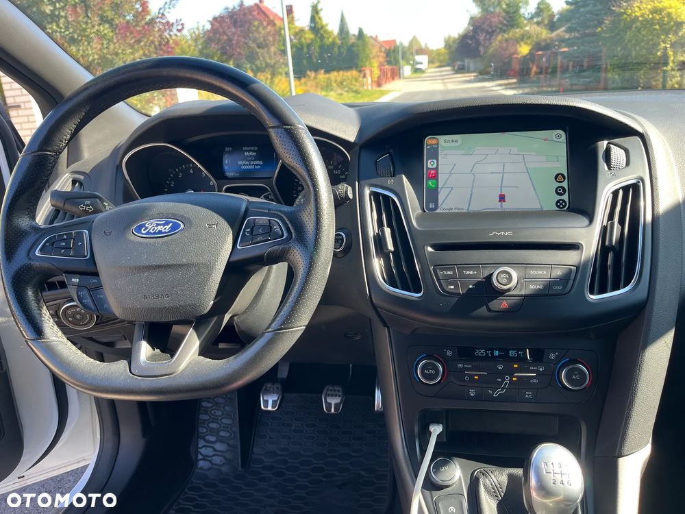 Ford Focus - 27