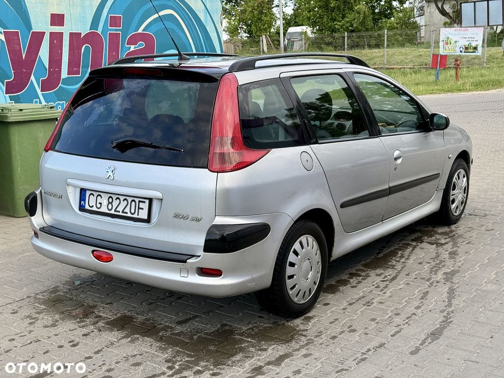 Peugeot 206 - 5