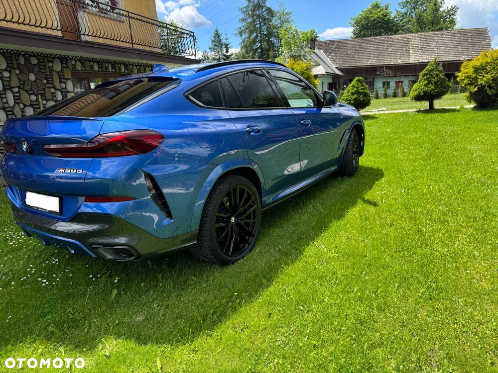 BMW X6M M50d - 8