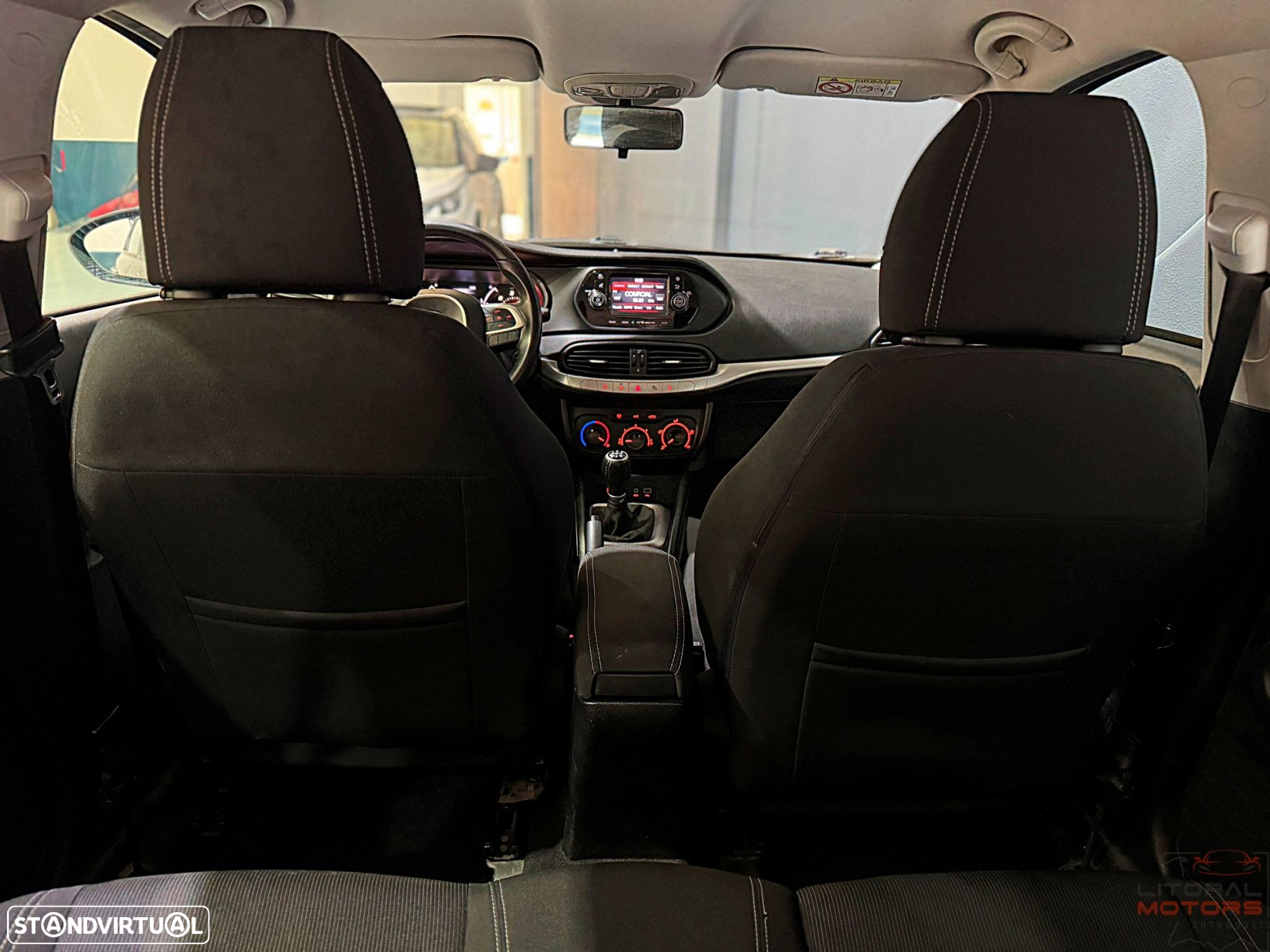 Fiat Tipo Station Wagon 1.3 M-Jet Lounge - 33
