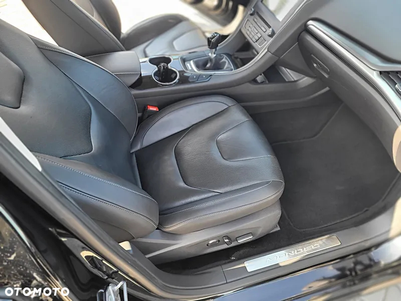 Ford Mondeo Turnier 1.5 TDCi Start-Stopp Business Edition - 31