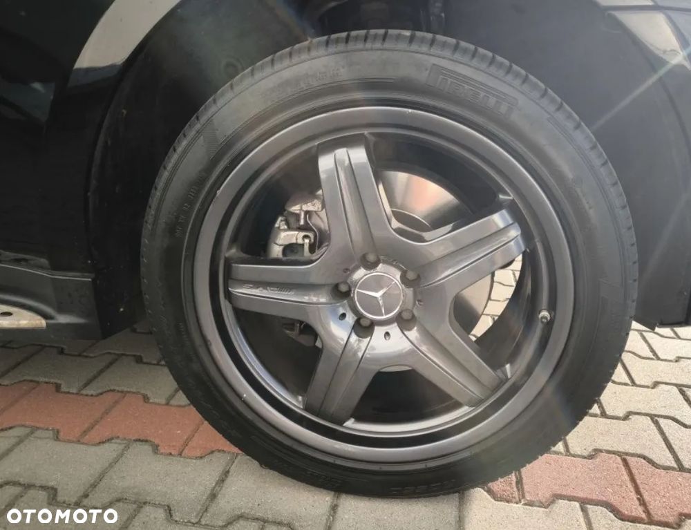 Mercedes-Benz ML - 5