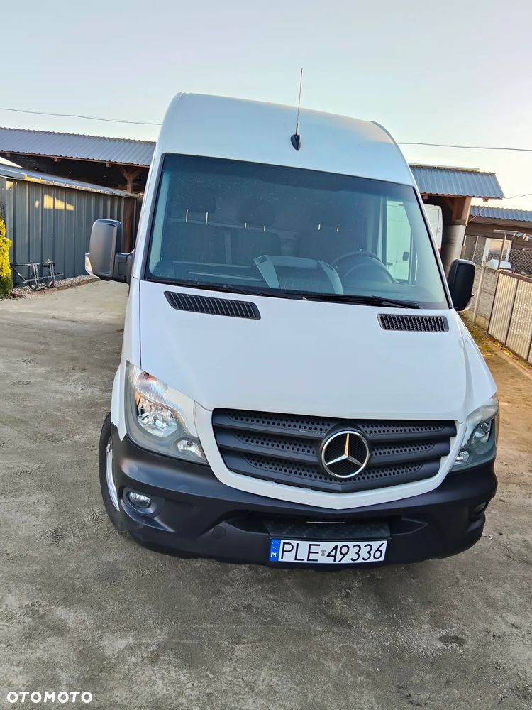 Mercedes-Benz Sprinter - 5