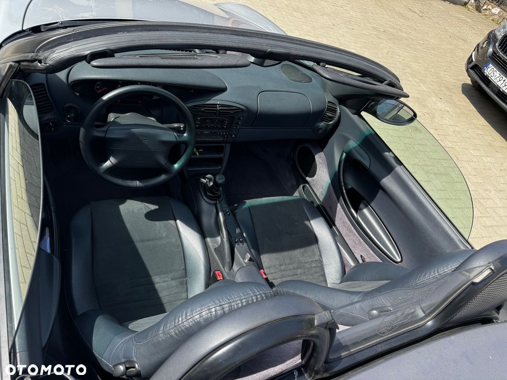 Porsche Boxster - 10