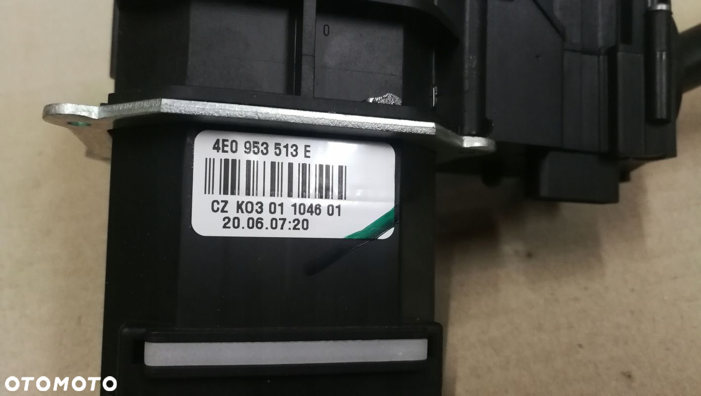 PRZEŁĄCZNIK KIERUNKÓW AUDI A4 A6 Q7 4E0953513E - 2
