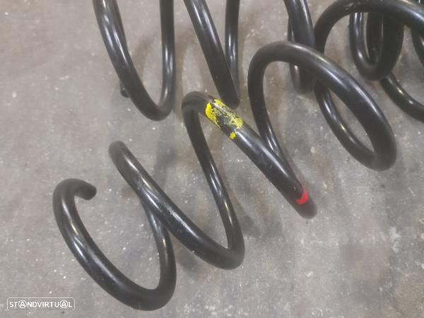 Mola Suspensao Tras Renault Megane Iii Grandtour (Kz0/1) - 4