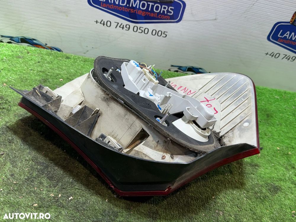 STOP TRIPLA ARIPA SPATE DREAPTA BMW 118D M SERIA 1 E87 LCI 2.0 DIESEL 2009 COD OEM 63217164956 / 7164956 - 6