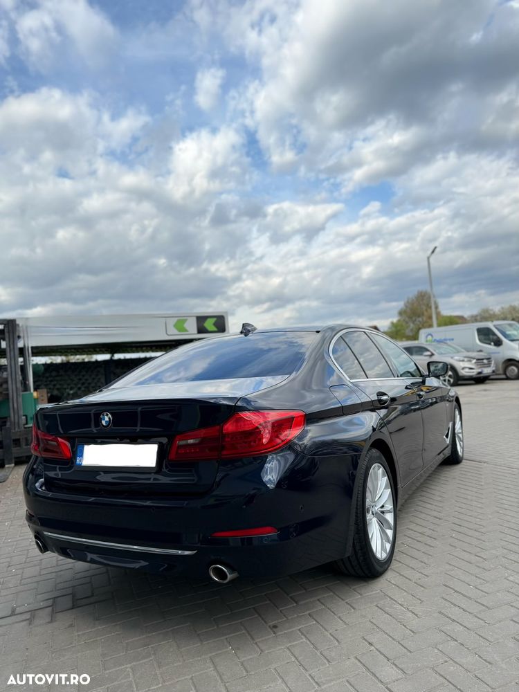 BMW Seria 5 520d xDrive Aut. Luxury Line - 3