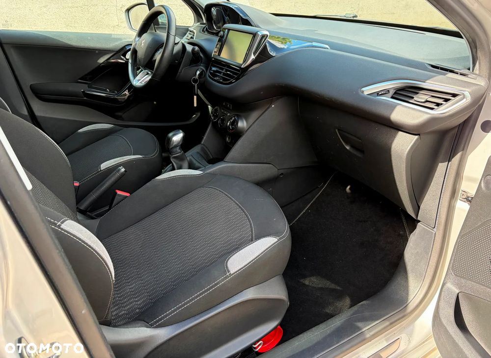 Peugeot 208 1.4 HDi Active Pack - 12