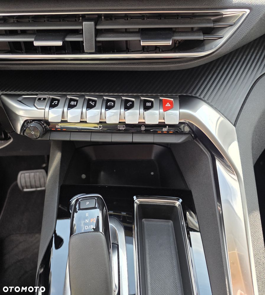 Peugeot 3008 1.6 PureTech Hybrid PHEV Active Pack S&S EAT8 - 27