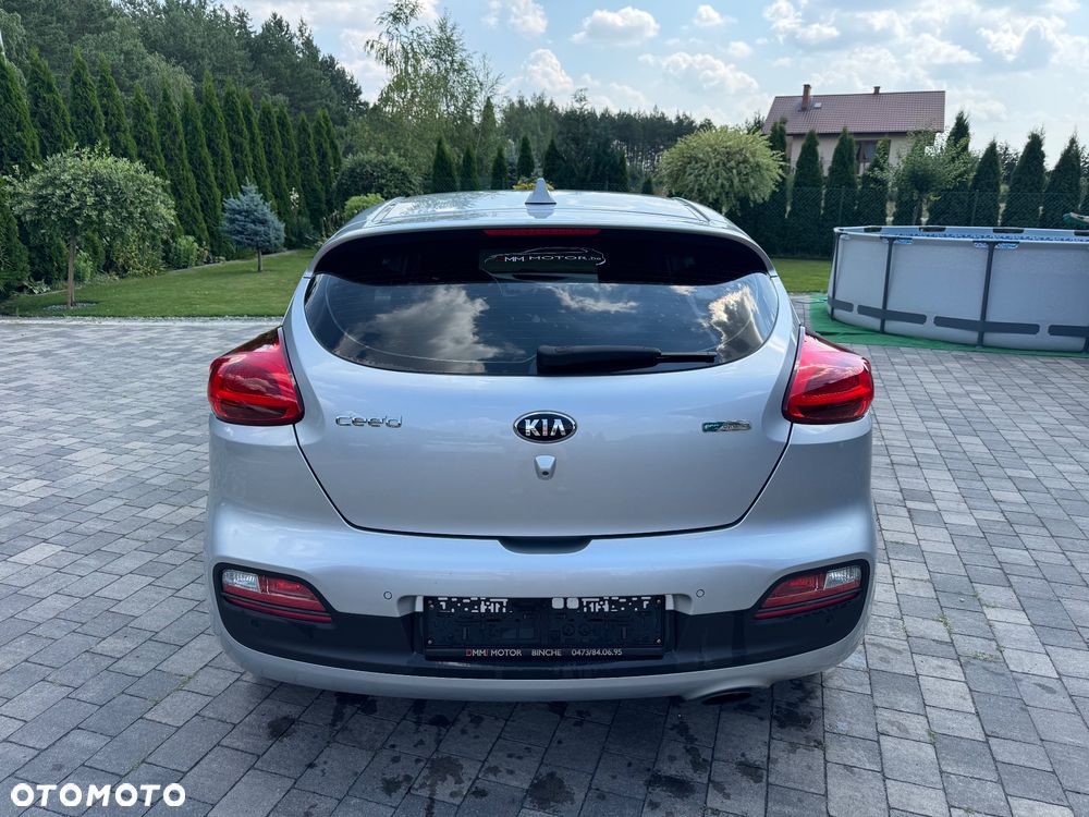 Kia ProCeed - 5