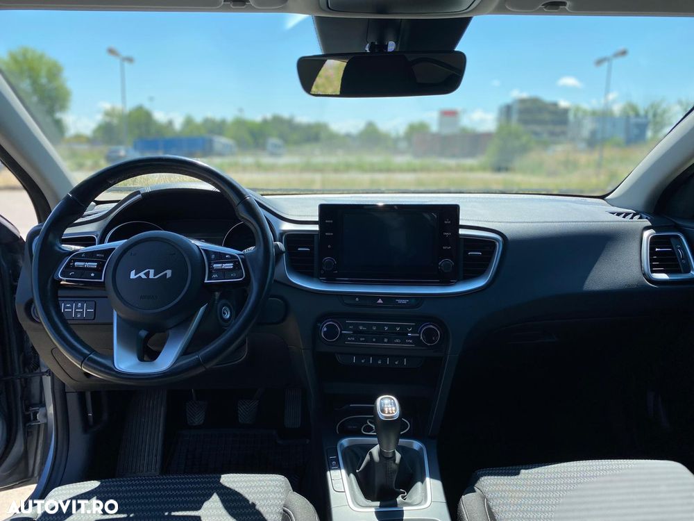 Kia XCeed 1.5 T-GDI 6MT City - 8