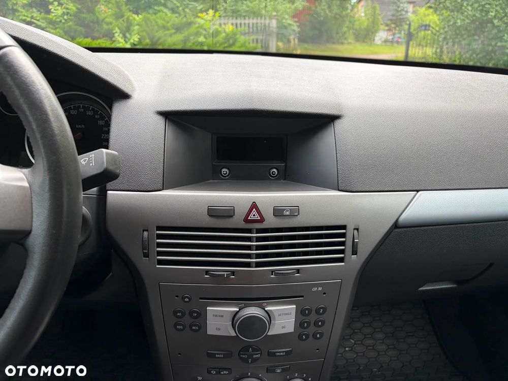 Opel Astra 1.4 - 18