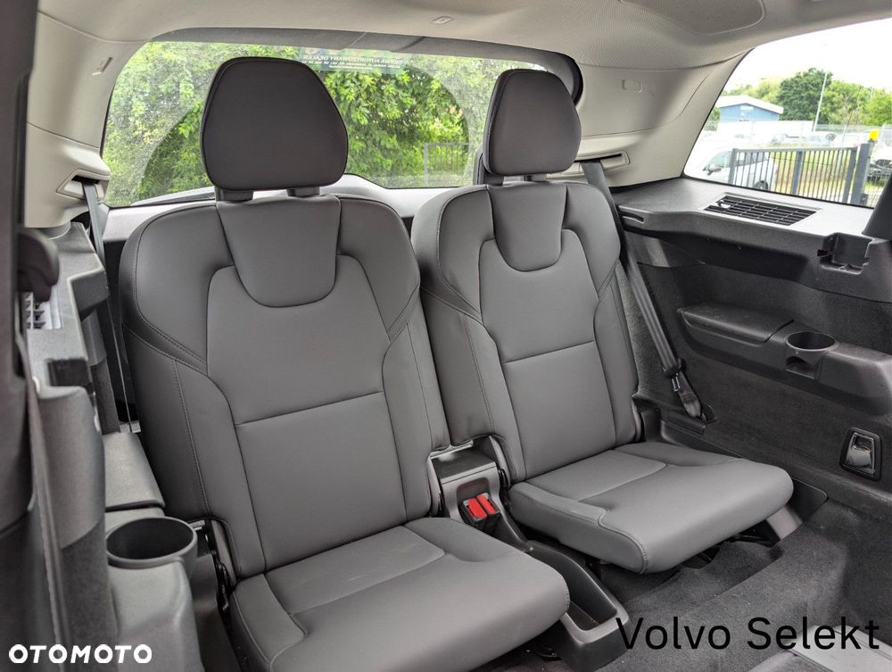 Volvo XC 90 - 25
