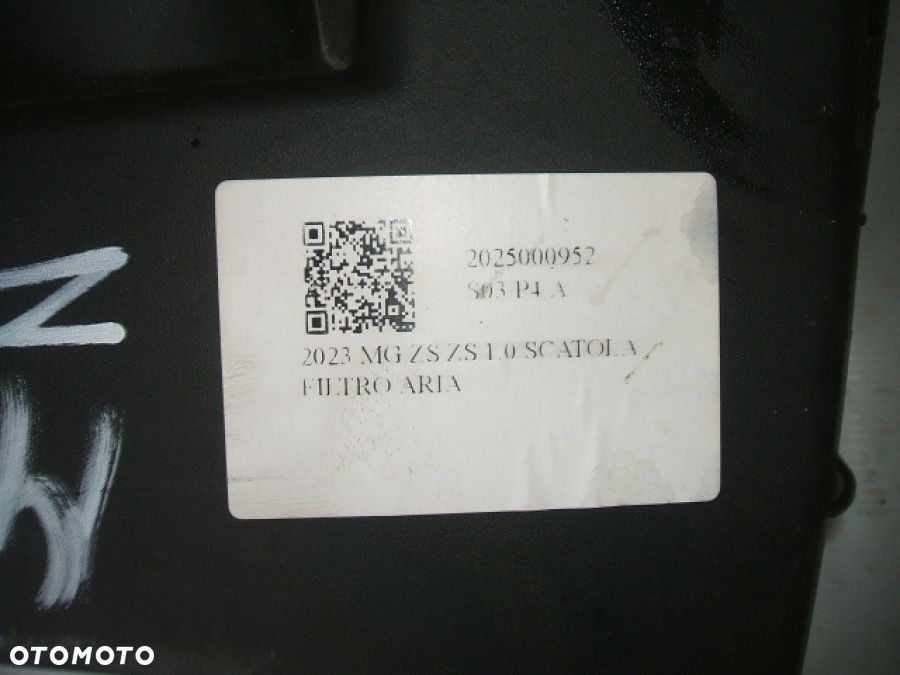 MG ZS FILTR POWIETRZA OBUDOWA wąż dolotowy powietrza 2015000952 - 5