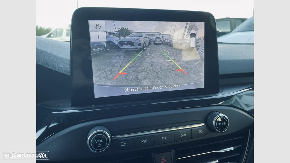 Ford Focus SW 1.0 EcoBoost MHEV ST-Line - 11