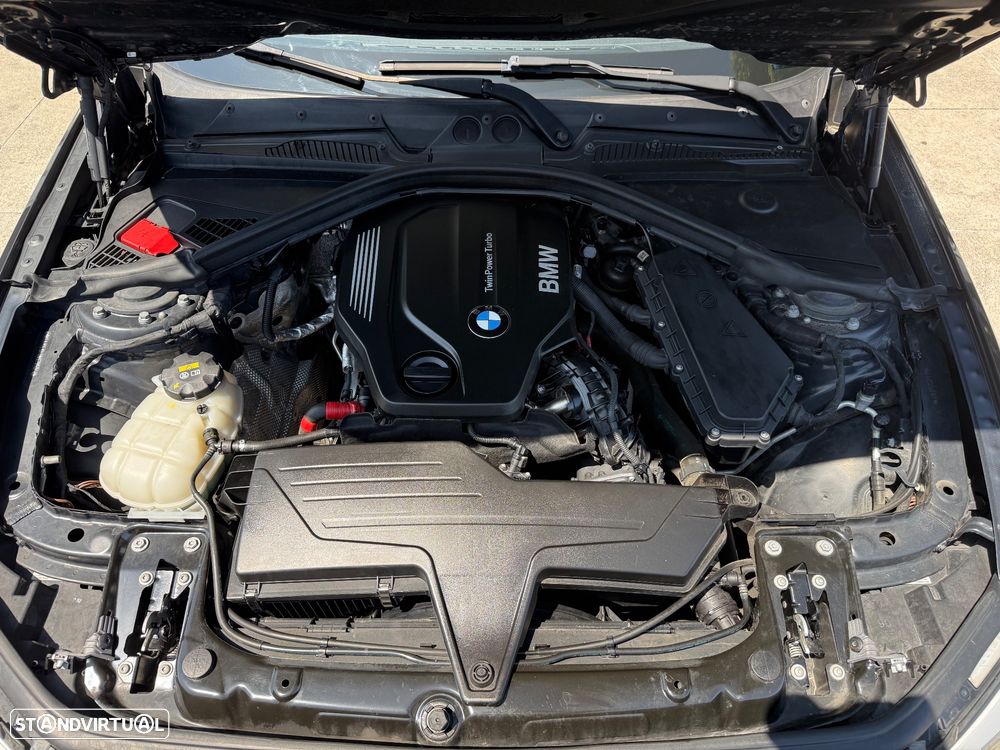 BMW 118 d Pack M Auto - 27