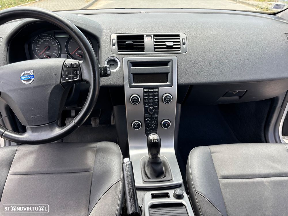 Volvo V50 1.6 D Drive — fotografia 8