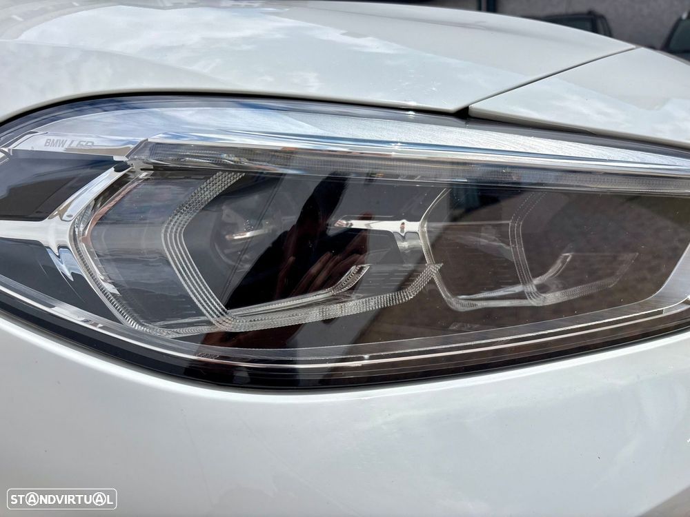 BMW 116 d Pack Desportivo M Auto - 59