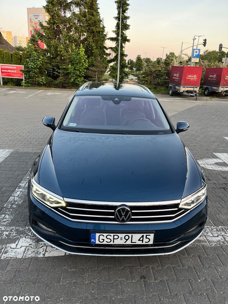 Volkswagen Passat 2.0 TDI Elegance DSG - 4