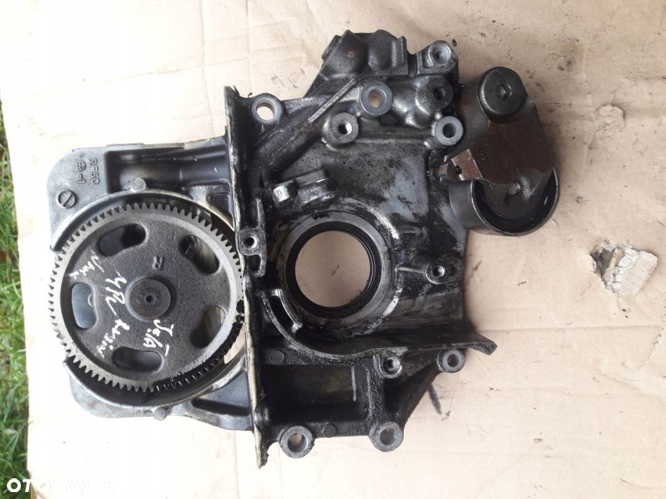 Mazda MPV 6 2.0 Citd Pompa oleju olejowa RF5C - 2