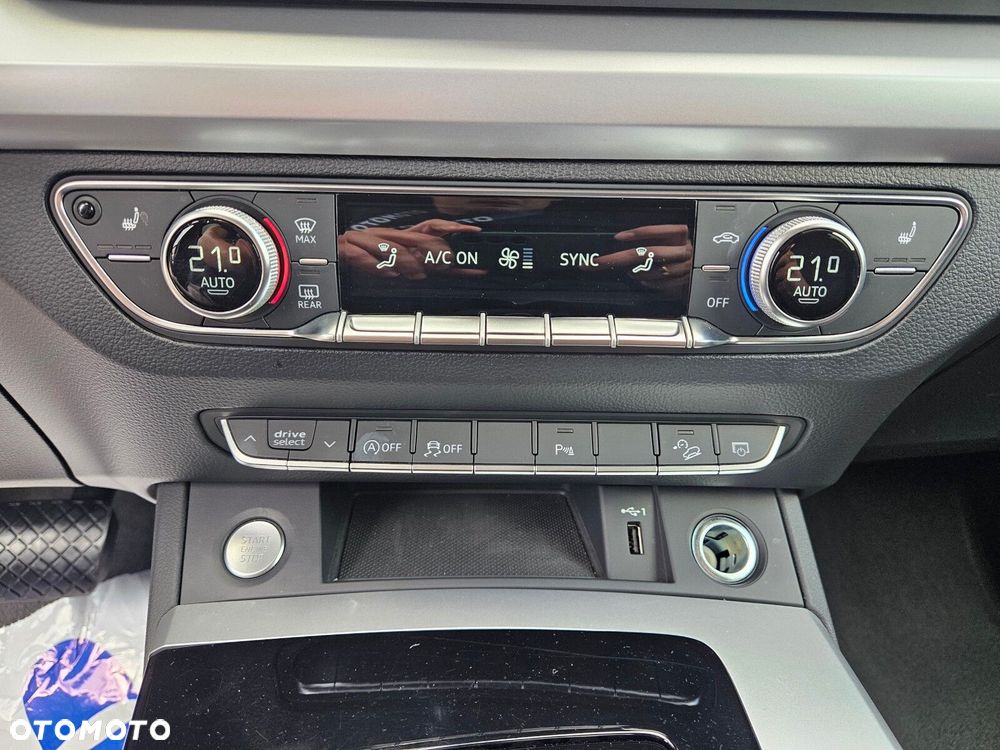 Audi Q5 Sportback - 27