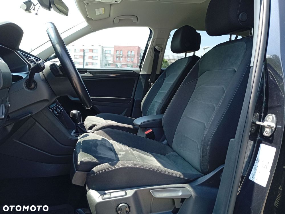 Volkswagen Tiguan Allspace 2.0 TDI 4Mot SCR Highline DSG 7os - 19