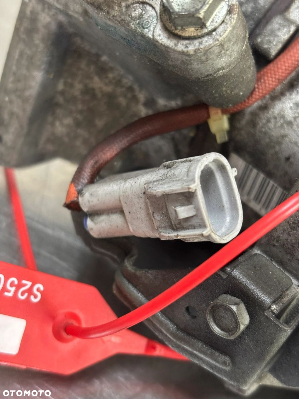 KOMPRESOR KLIMATYZACJI TOYOTA AURIS I 447260-2333 - 2
