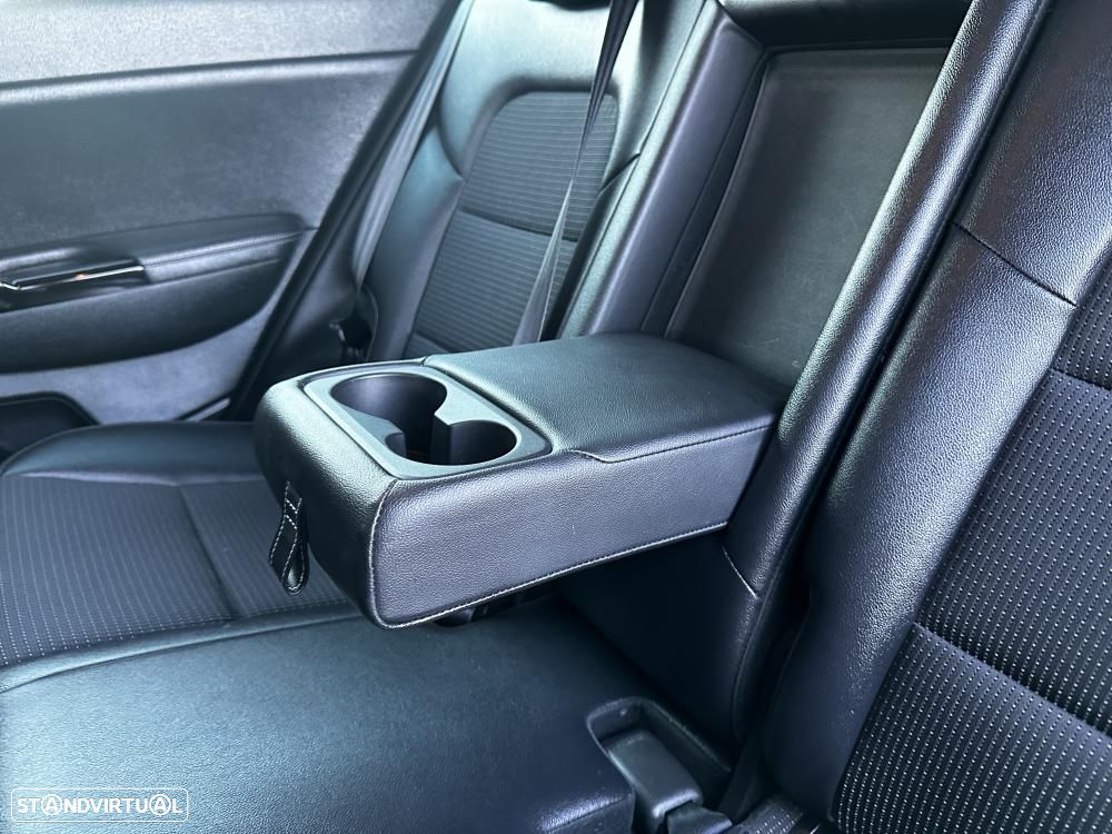 Kia Sportage 1.6 CRDI ISG MHEV Drive - 42