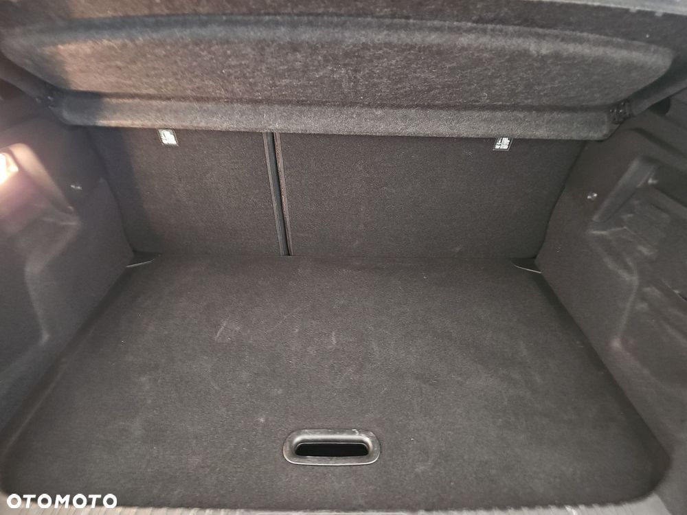 Renault Captur 1.0 TCe Techno - 27