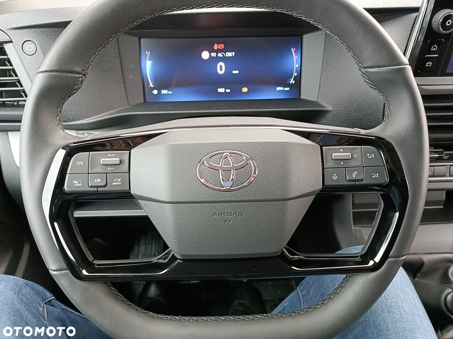 Toyota PROACE - 10