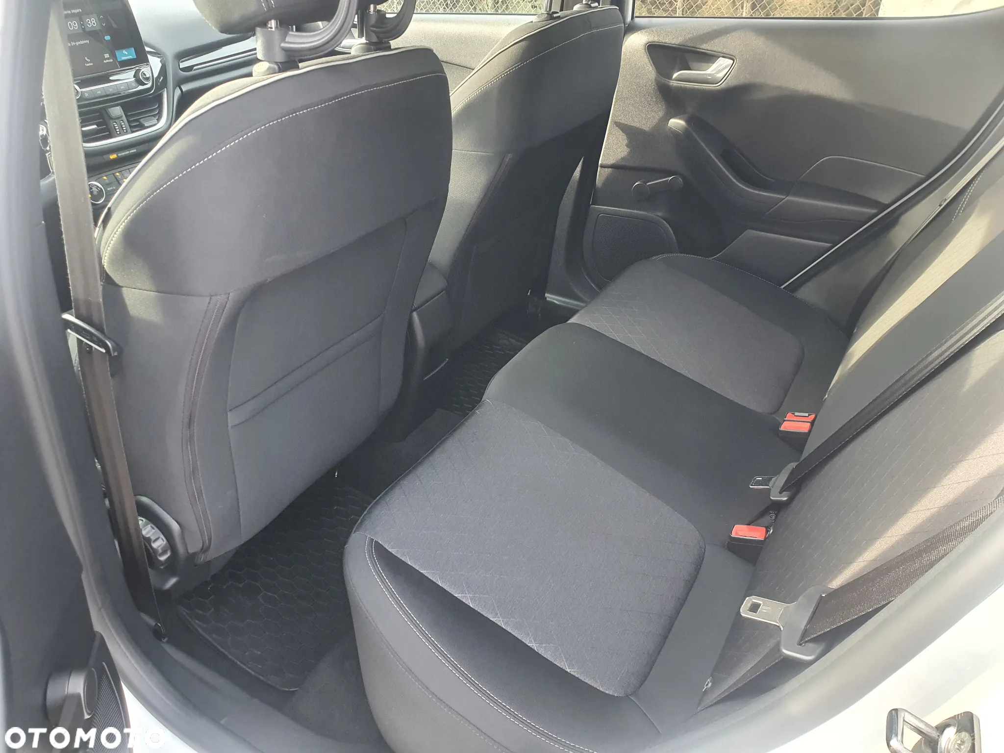 Ford Fiesta 1.0 EcoBoost S&S ACTIVE - 10