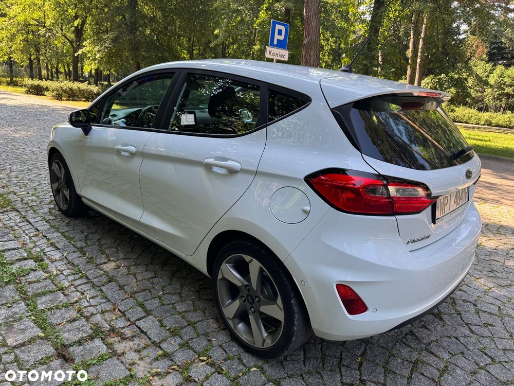 Ford Fiesta 1.1 Titanium ASS - 9
