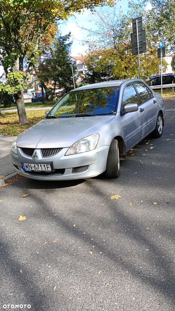 Mitsubishi Lancer 1.6 Invite - 9