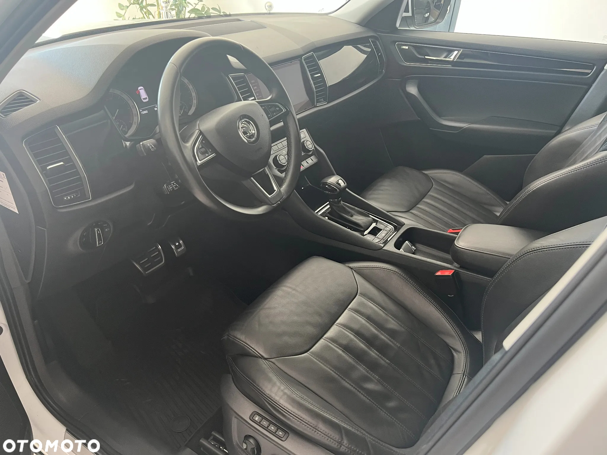 Skoda Kodiaq 2.0 TDI 4x4 L&K DSG - 10