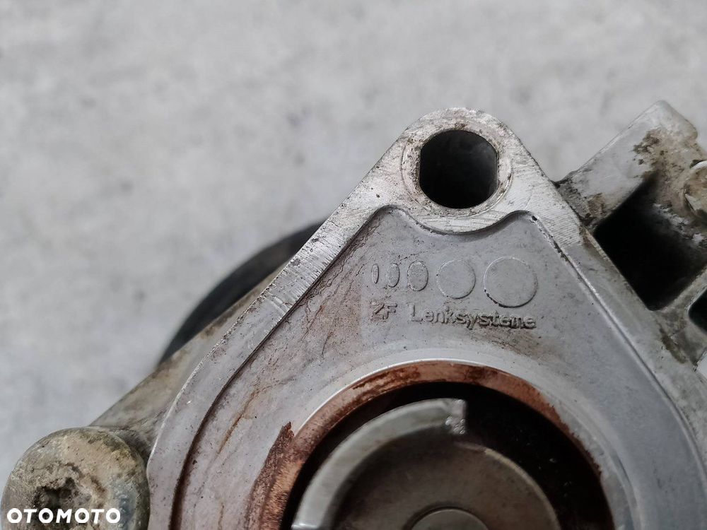 POMPA WSPOMAGANIA BMW E46 LIFT 2.0 16V 318i - 2